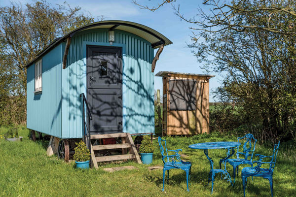 Hill View Farm Shepherds Hut